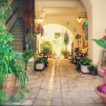 Locanda Scirocco Castellammare del Golfo Exteriör bild